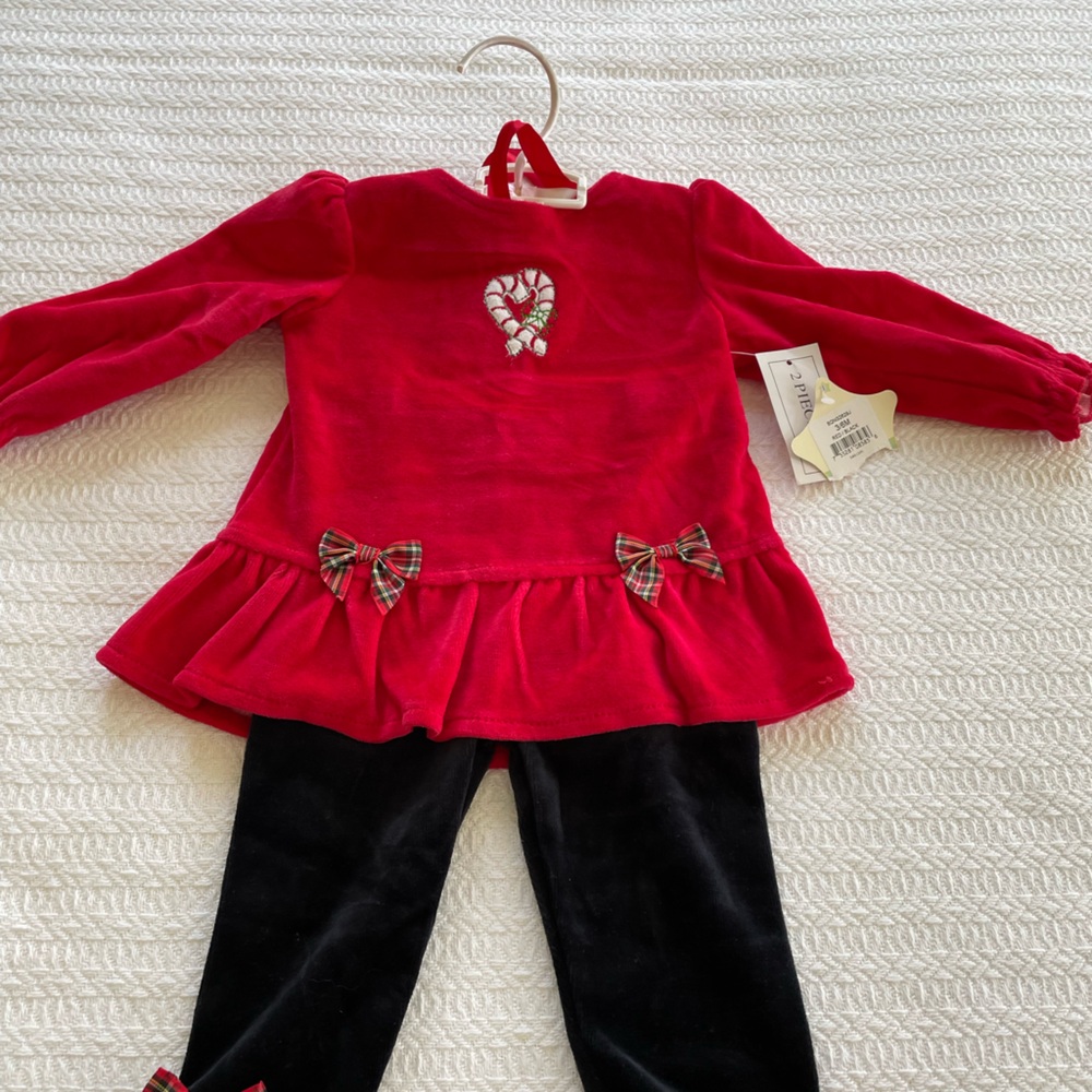 NWT Nursery Rhyme Red Black Christmas 2 Piece Outfit 3/6 M